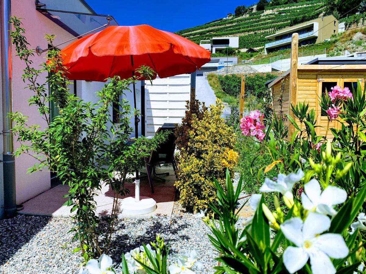 Guesthouse Petit Pre Saint-Leonard Bagian luar foto