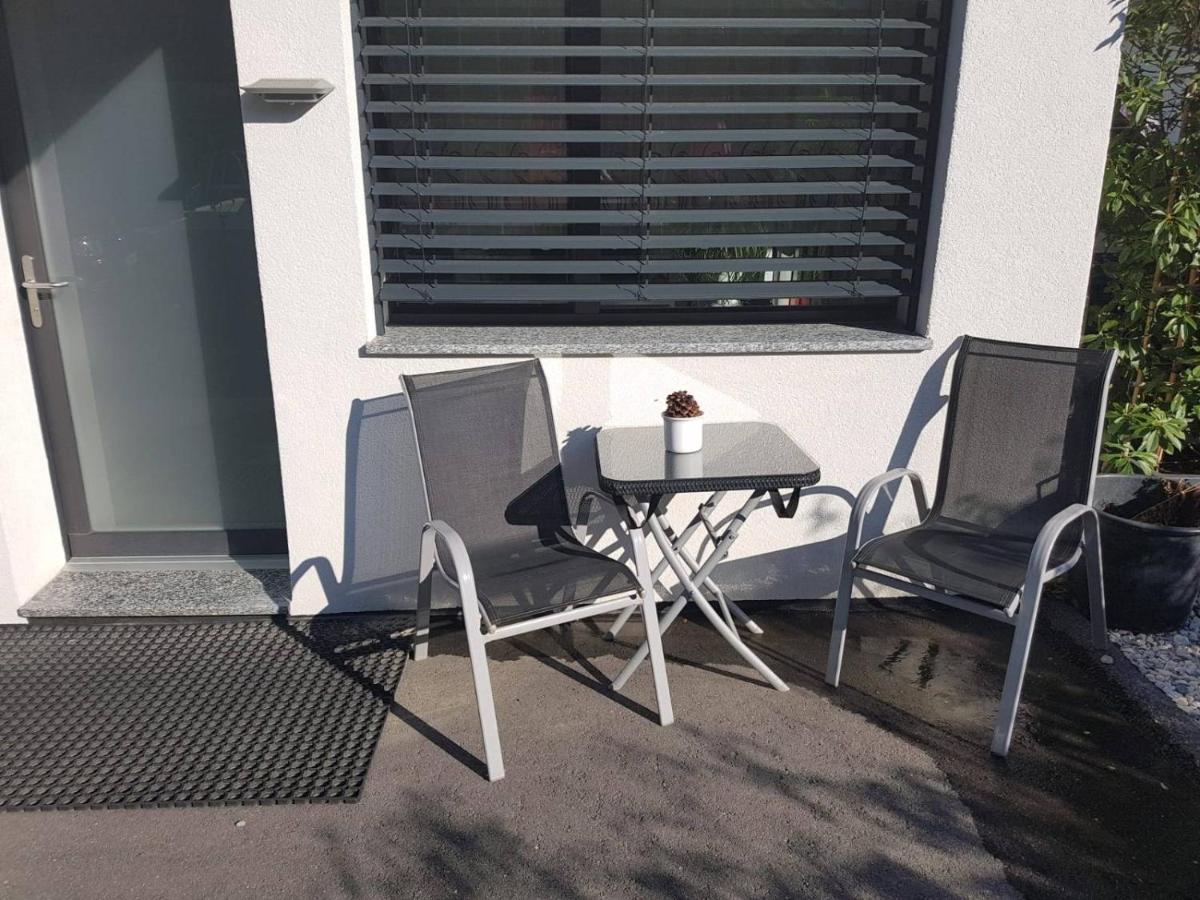 Guesthouse Petit Pre Saint-Leonard Bagian luar foto
